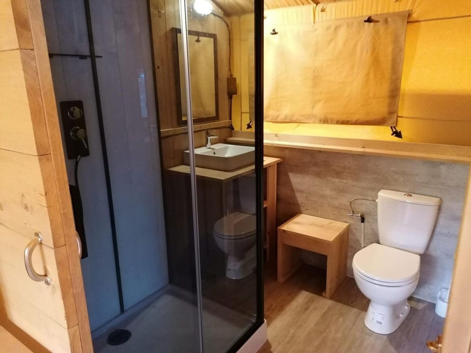 Family-friendly Tent in Dochamps Apartment in Manhay