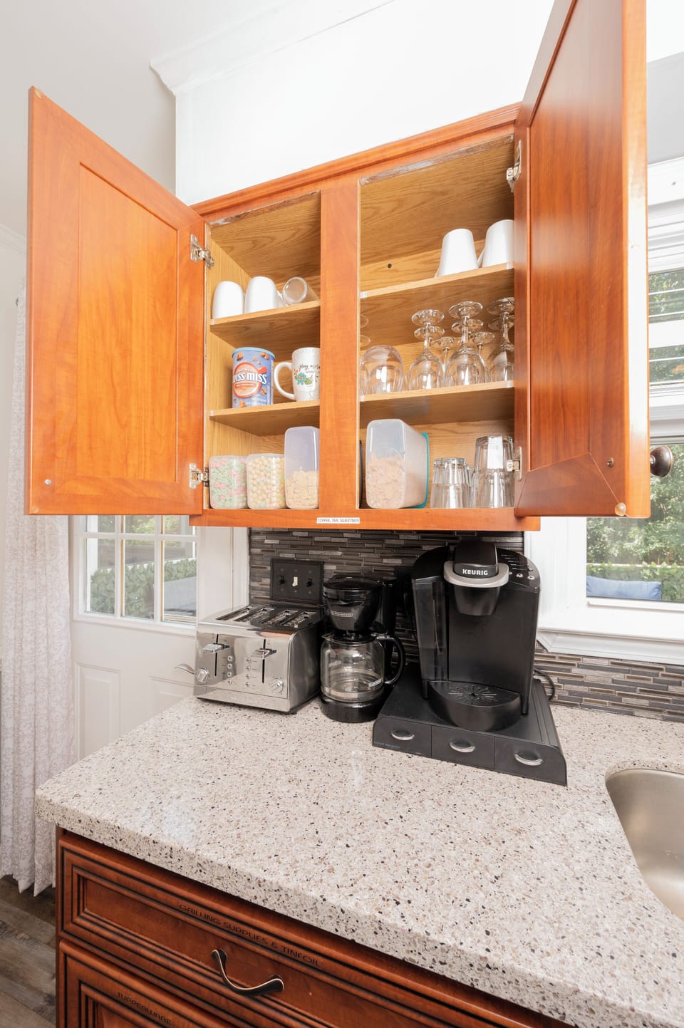 House | Coffee and/or coffee maker