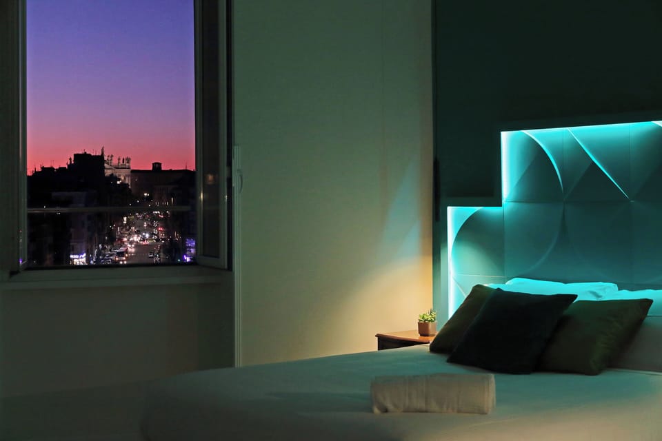 Deluxe Suite, City View | Frette Italian sheets, premium bedding, down comforters, pillowtop beds