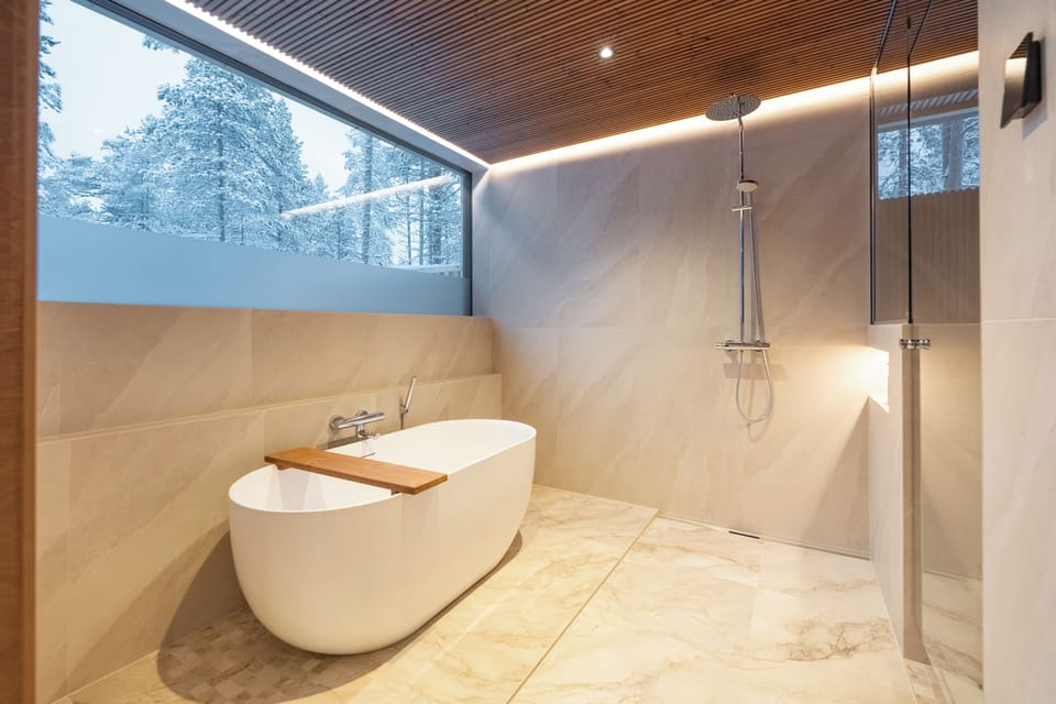 Deluxe Chalet, Park View (Arctic Sky Villa) | Bathroom | Separate tub and shower, free toiletries, hair dryer, towels