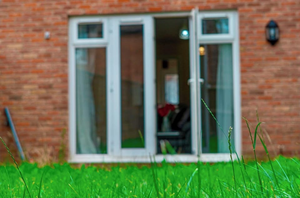 House | Exterior detail