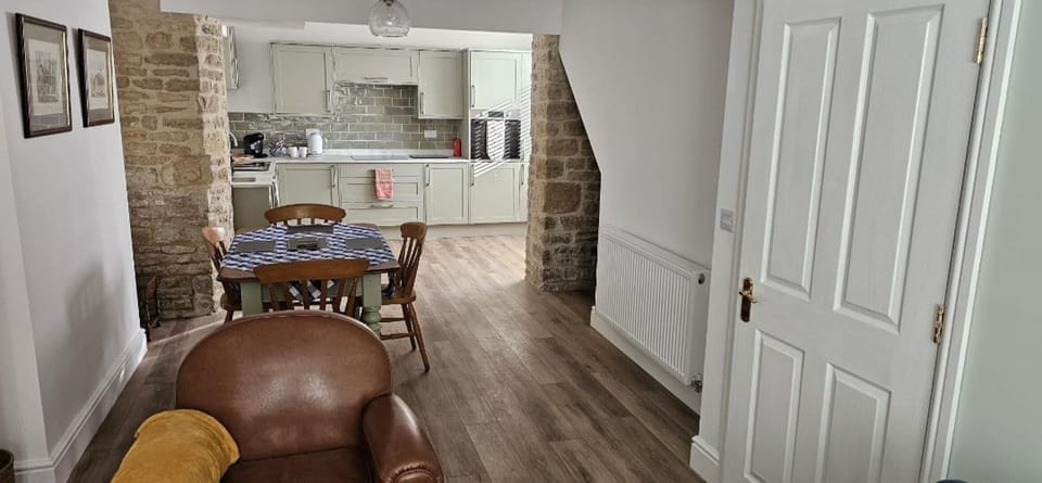 House | Dining