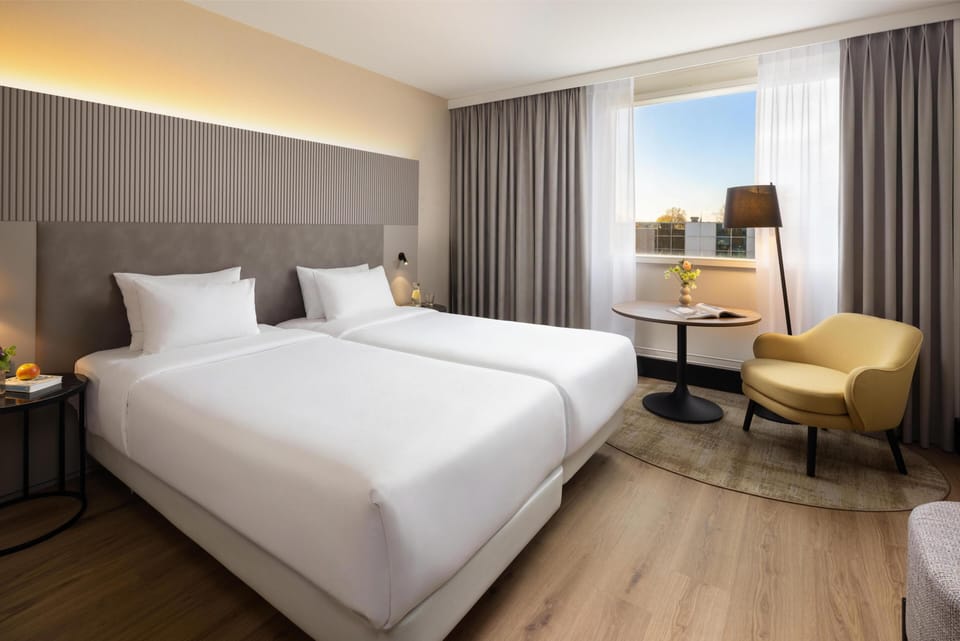 Premium bedding, minibar, in-room safe, desk