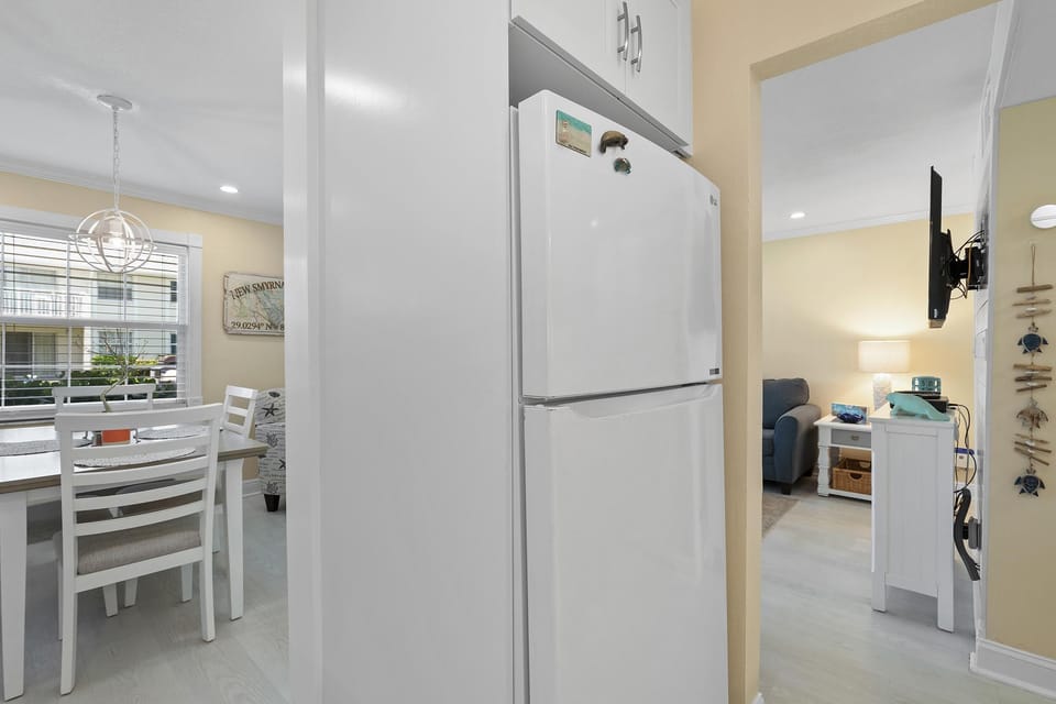 Condo, 1 Queen Bed with Sofa bed (Colony Beach Club 116) | Interior