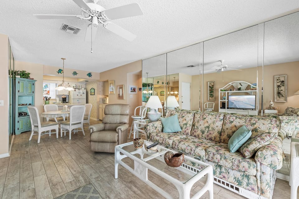 Condo, Multiple Beds (Colony Beach Club 220) | Living area | TV