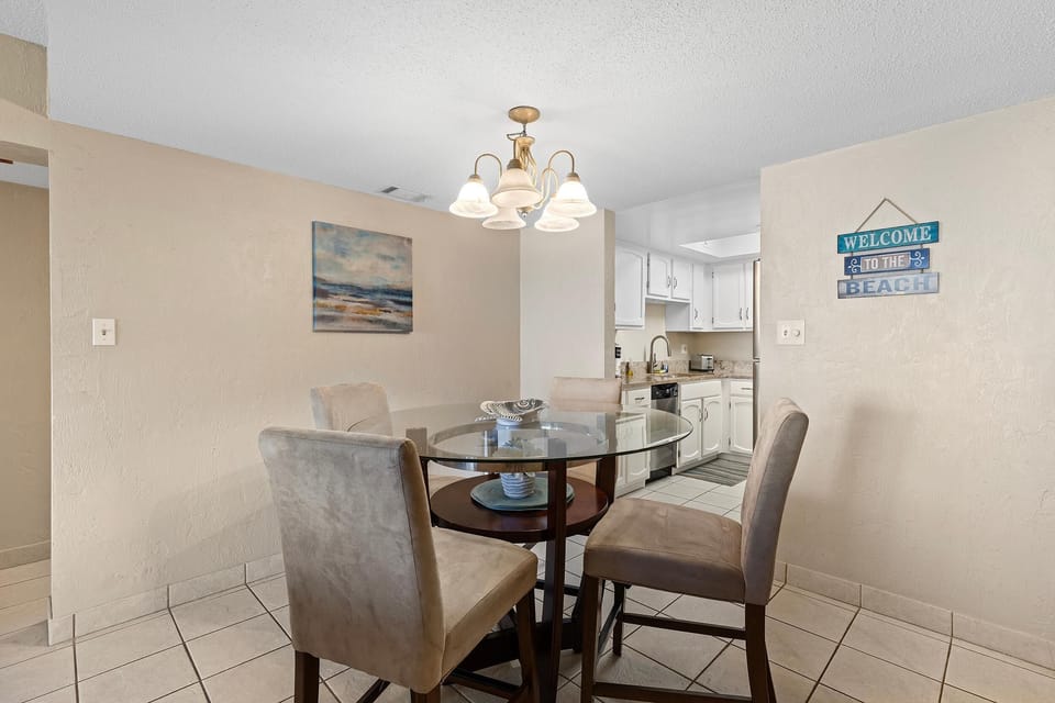 Condo, Multiple Beds (Castle Reef 314) | Dining