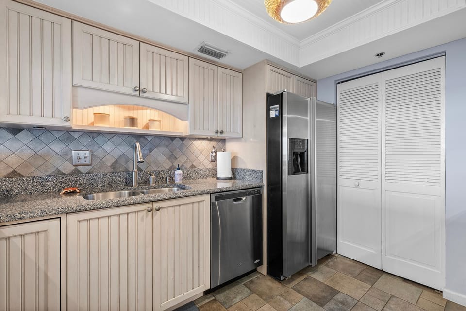 Condo, Multiple Beds (Ashley Penthouse 4) | Interior