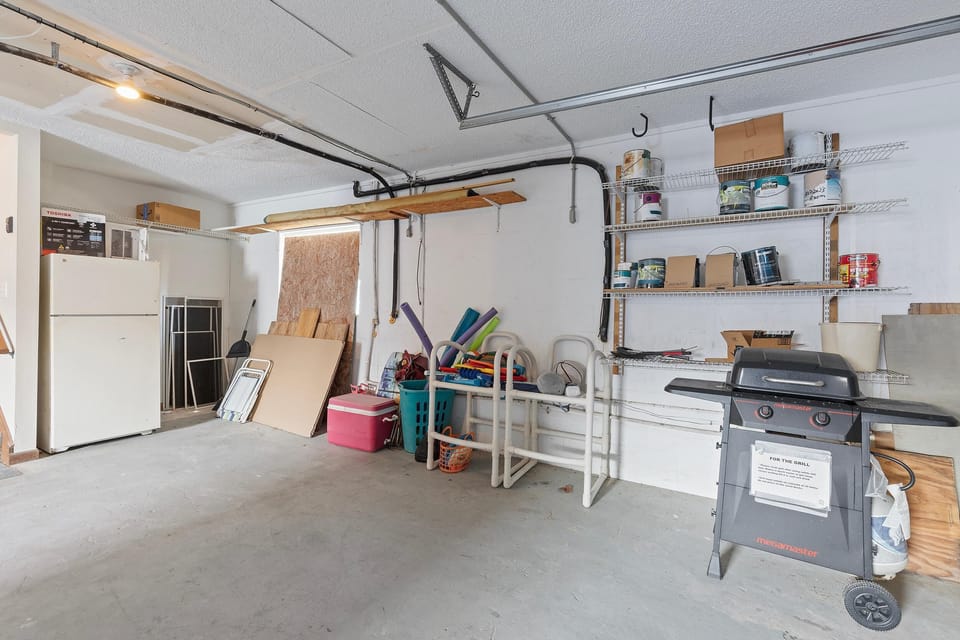 House, Multiple Beds (LaKaSa House on Hill Street) | Interior