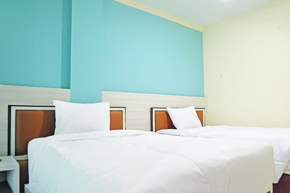 Deluxe Double Room | WiFi (free), bed sheets
