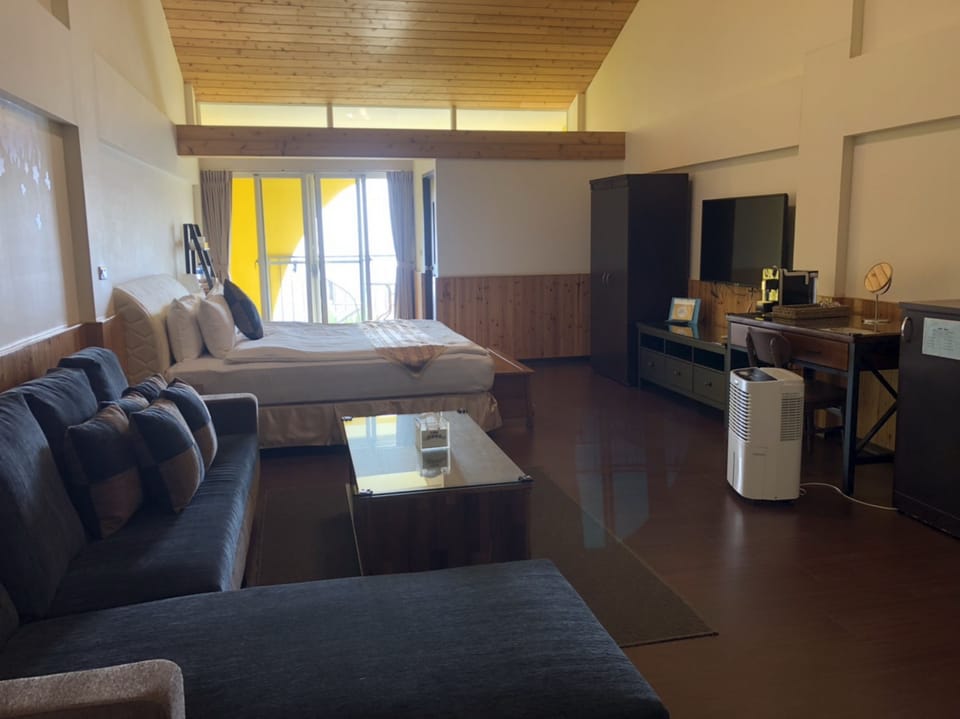 Deluxe Double Room | Desk, soundproofing, free WiFi, bed sheets