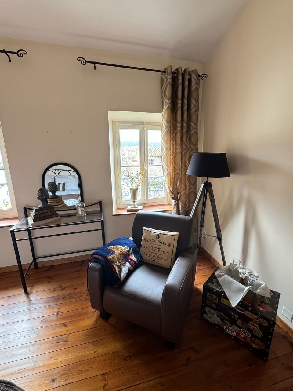 Classic Double Room, Garden View | Free WiFi
