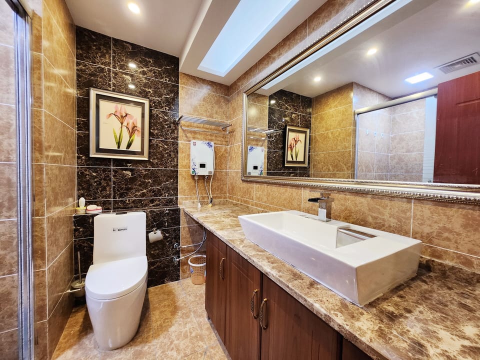 Studio, Mountain View | Bathroom