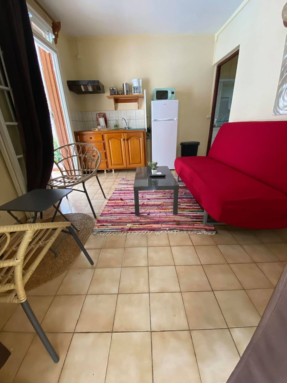 Family Suite, 1 Bedroom, Pool View | 1 bedroom, blackout drapes, individually decorated, bed sheets