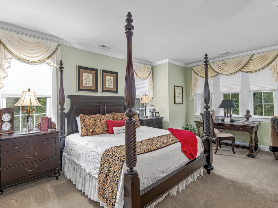 Premium bedding, iron/ironing board, travel crib, WiFi (free)