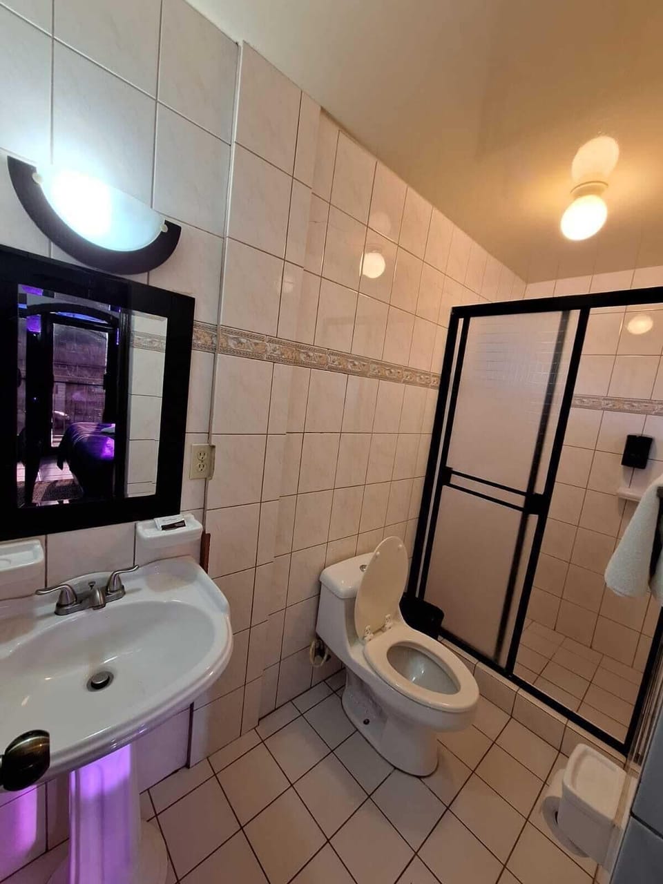 Comfort Room, Garden View | Bathroom | Shower, free toiletries, towels, soap