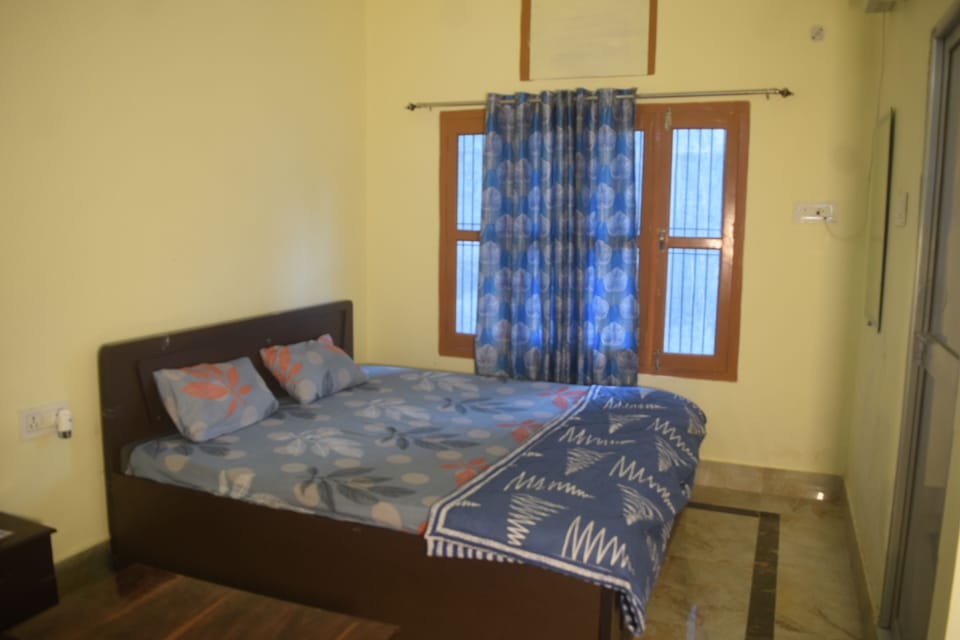 Comfort Double or Twin Room | Free WiFi