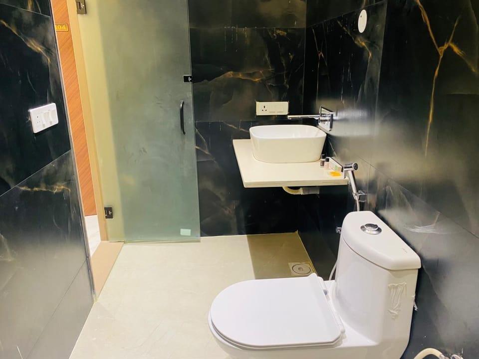 Family Double Room | Bathroom