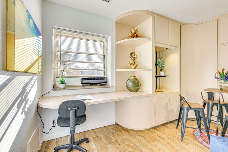 Apartment (0 Bedroom) | Interior