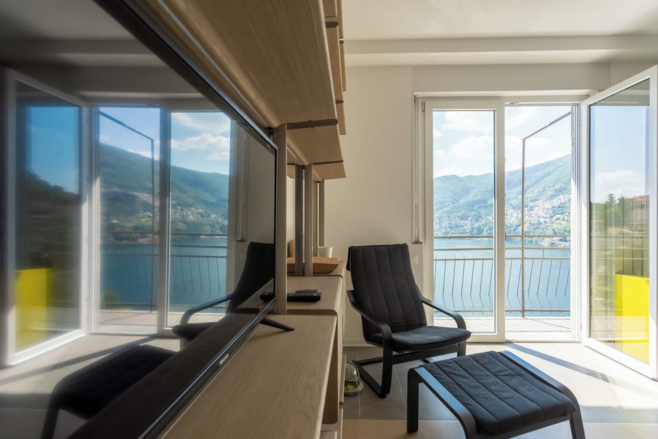 Apartment (2 Bedrooms) | Living area | 32-inch TV with cable channels