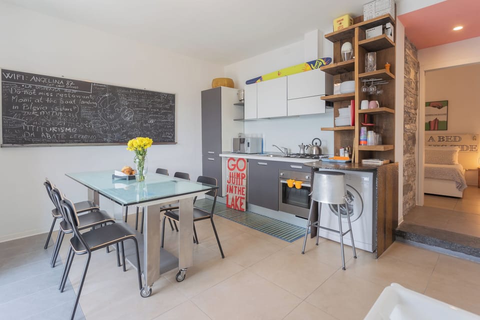 Apartment (2 Bedrooms) | Private kitchen | Microwave, oven, espresso maker, electric kettle