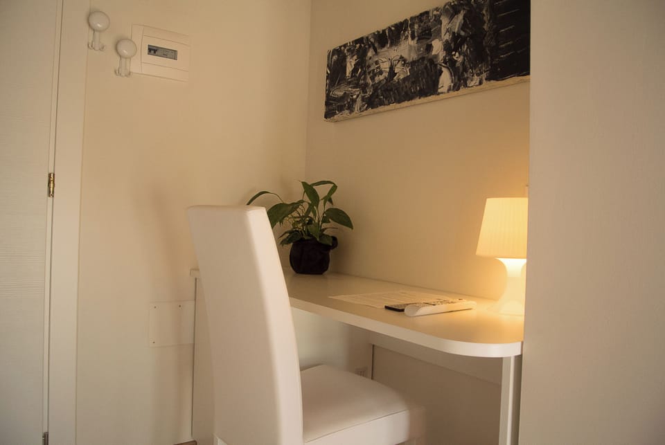 Exclusive Double Room | Memory foam beds, in-room safe, desk, laptop workspace
