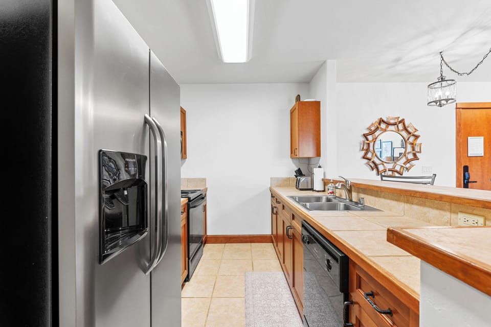 Condo (2 Bedrooms) | Property amenity