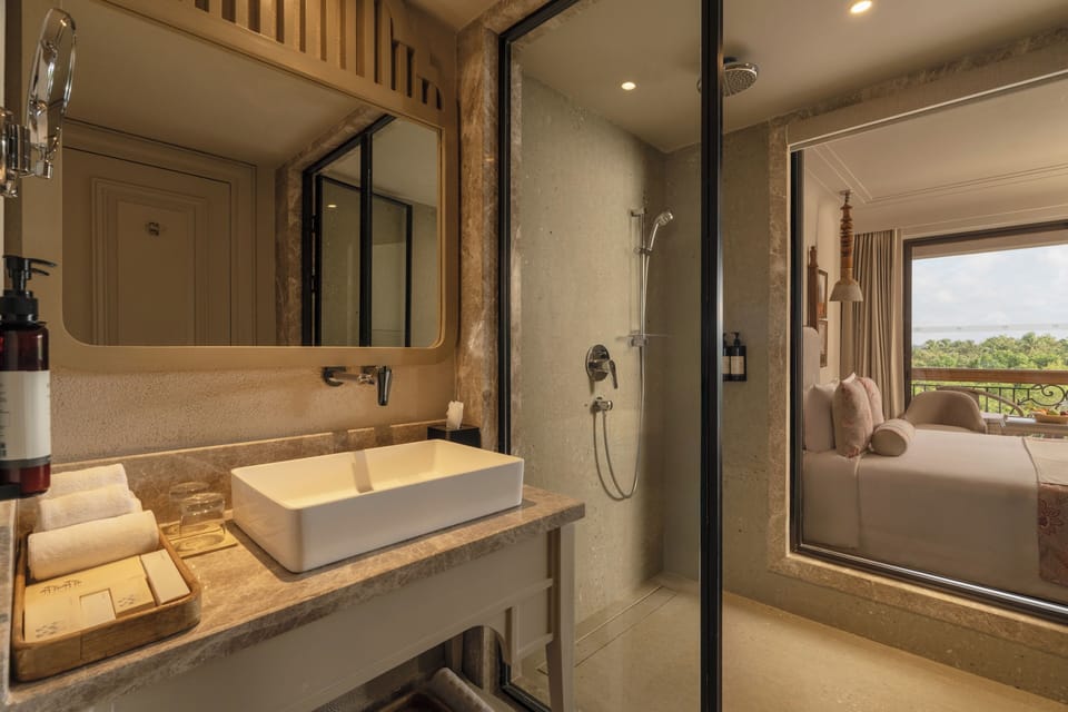 Shower, free toiletries, hair dryer, bathrobes
