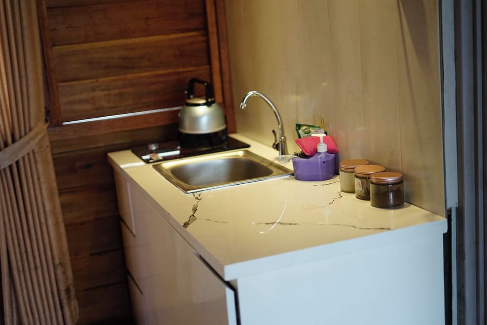Villa | 1 bedroom, desk, WiFi (free), bed sheets