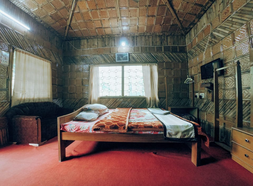 Superior Double Room | Premium bedding, desk, laptop workspace, iron/ironing board