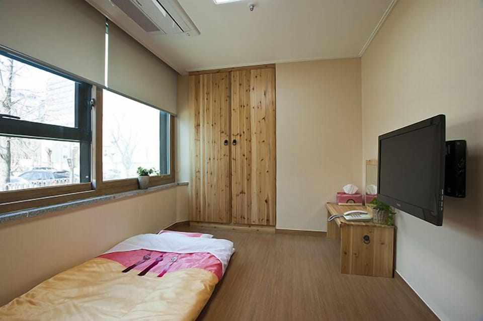 Ondol A | Soundproofing, free WiFi