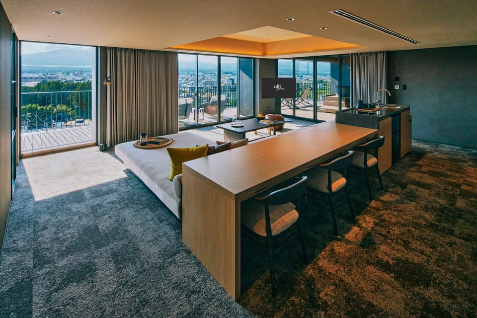 Luxury Twin Room, Non Smoking, Sauna | In-room safe, blackout drapes, iron/ironing board, free WiFi