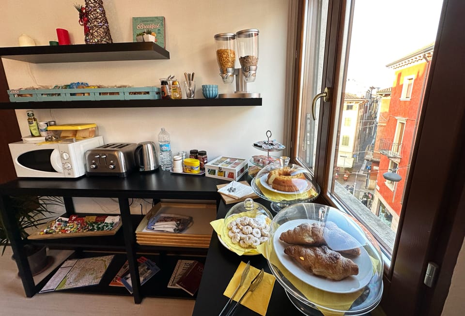 Daily buffet breakfast for a fee