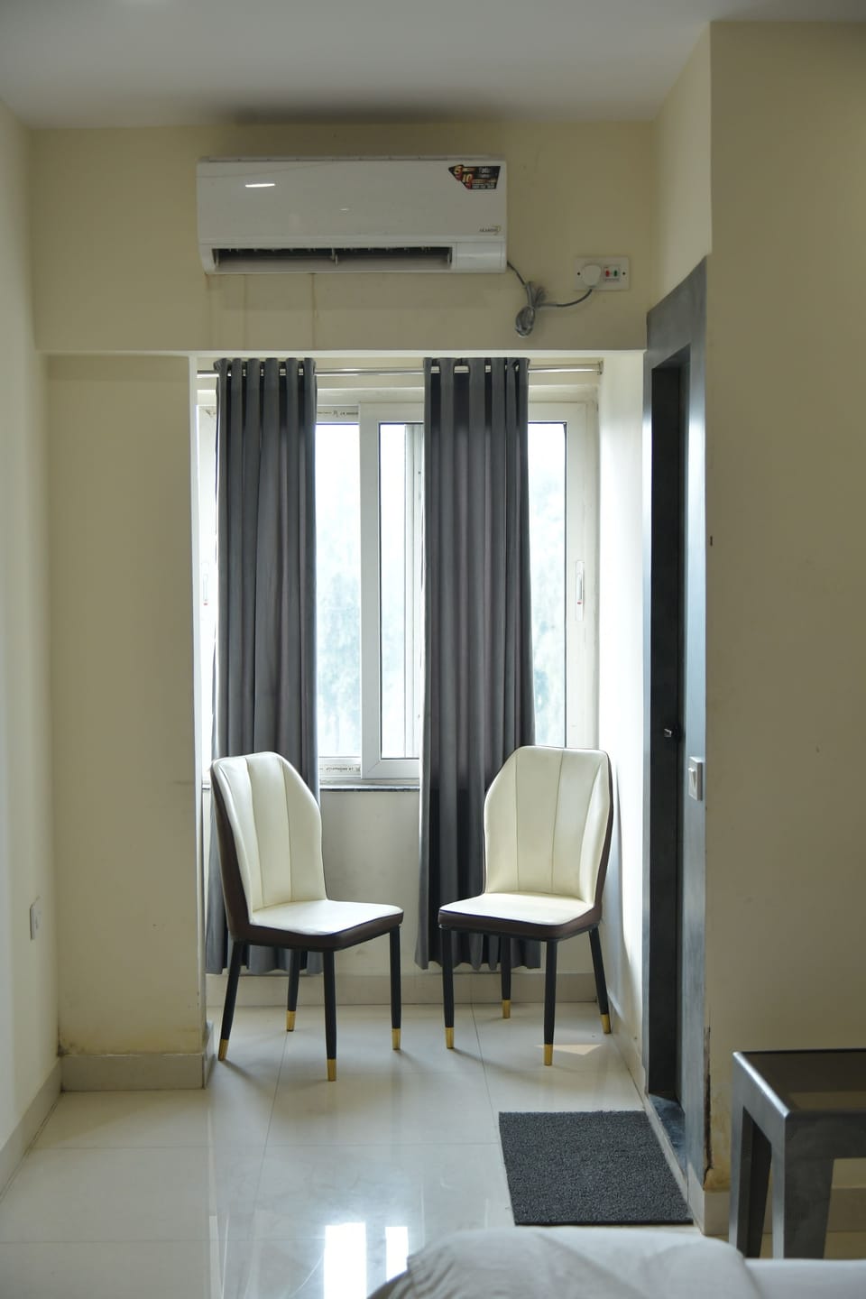 Deluxe Double Room | Desk, laptop workspace, WiFi (free)