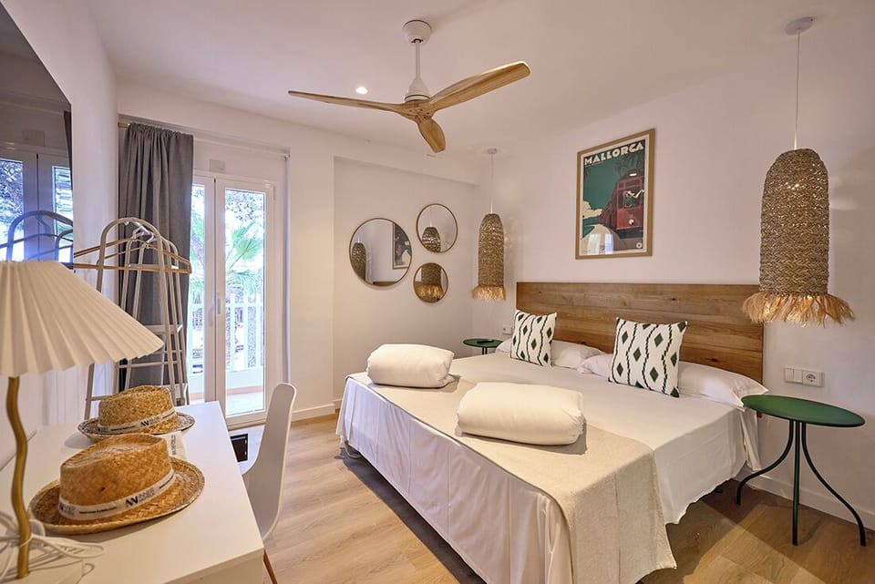 Standard Double or Twin Room | In-room safe, desk, laptop workspace, travel crib