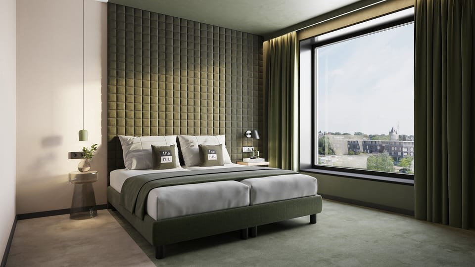 Standard Room | In-room safe, desk, soundproofing, iron/ironing board