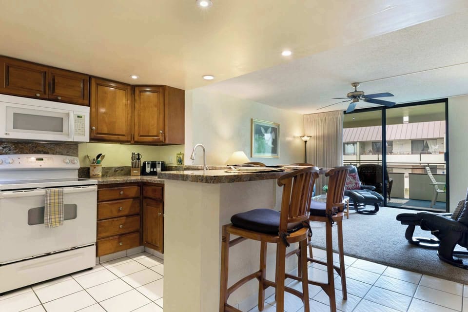 Condo, Multiple Beds, Balcony, Ocean View (White Sands Village 214) | Private kitchen | Fridge, microwave, oven, stovetop