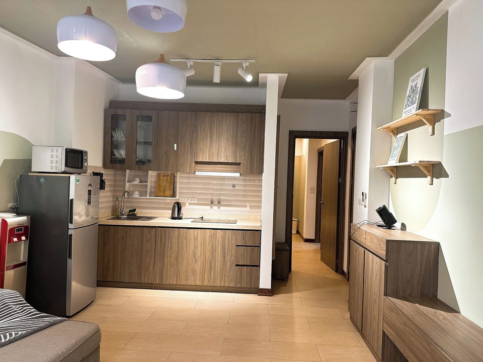 Apartment, 1 Bedroom | Private kitchen | Fridge, microwave, stovetop