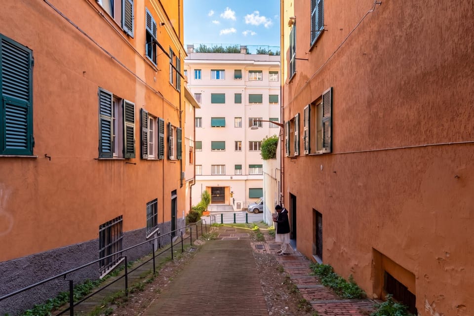 Standard Apartment, 3 Bedrooms, 2 Bathrooms (House Rondinella Genova City Center) | Property grounds