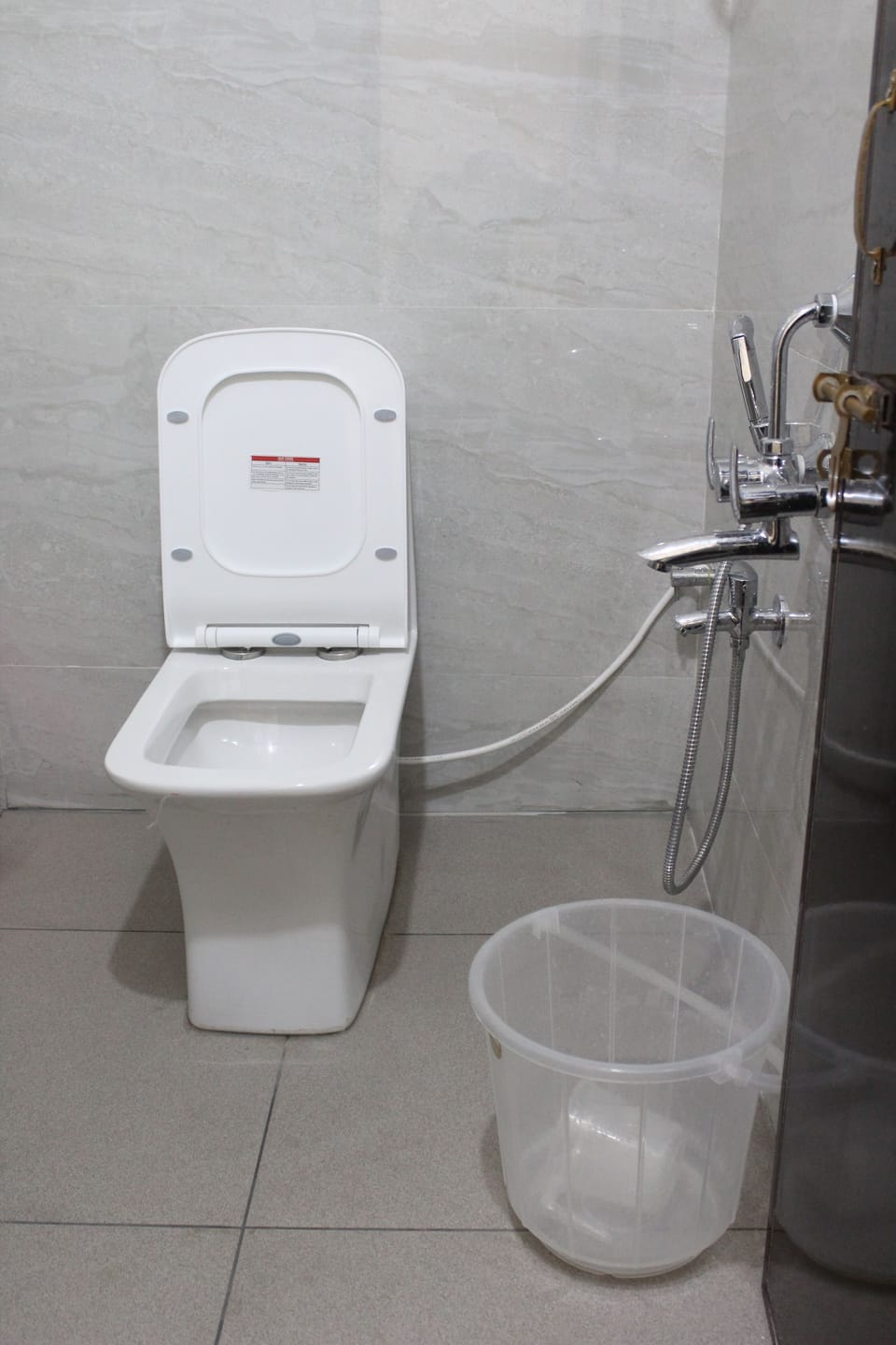 Deluxe Double Room | Bathroom | Towels