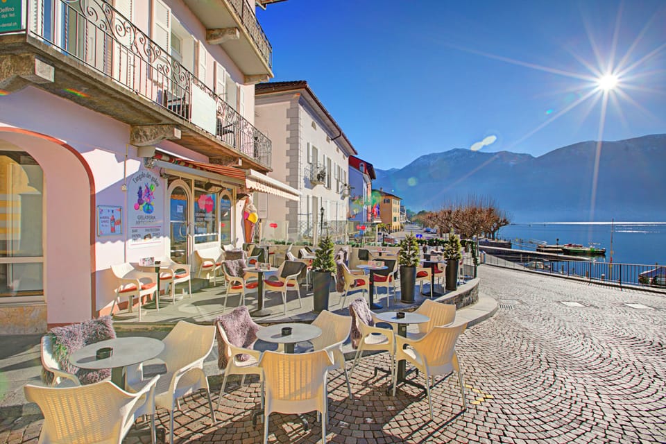 Family Apartment, Multiple Bedrooms, 2 Bathrooms (Ô Lac Ascona with Garden) | Outdoor dining