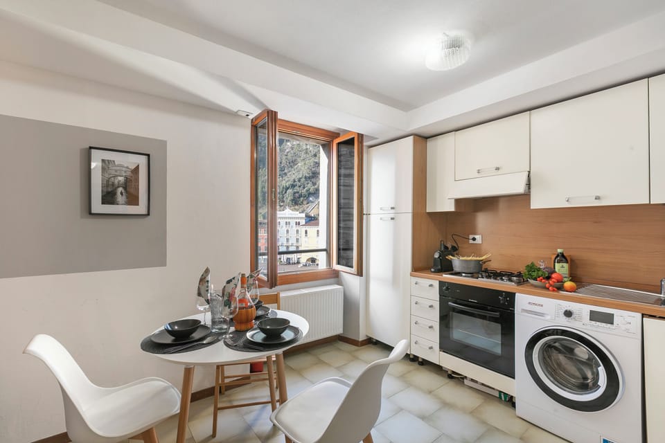 Family Apartment, Multiple Bedrooms (The Harbor Old House) | Private kitchen | Fridge, microwave, oven, stovetop