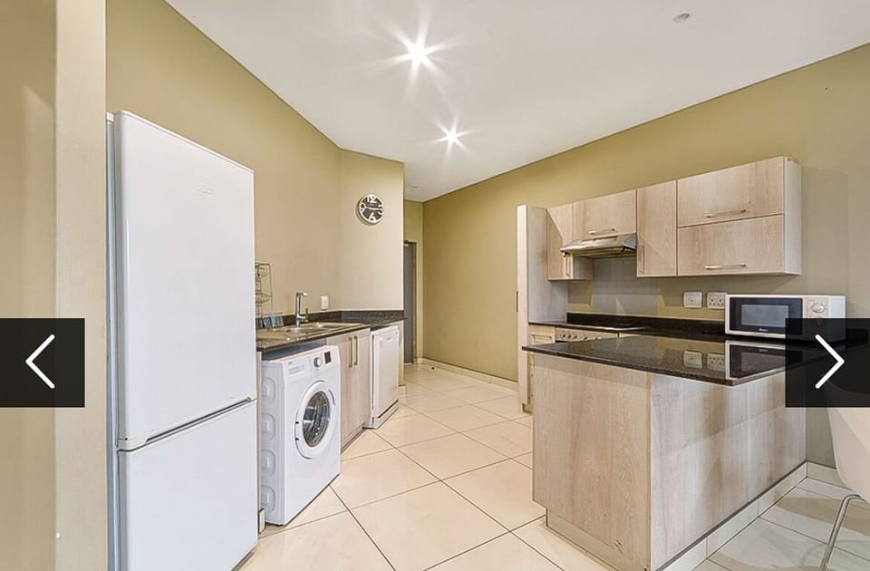 Apartment, 2 Bedrooms, Accessible, Smoking | Laundry
