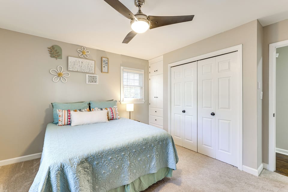 Family Friendly: Chic Retreat in Rocky Mount! Cottage in Rocky Mount
