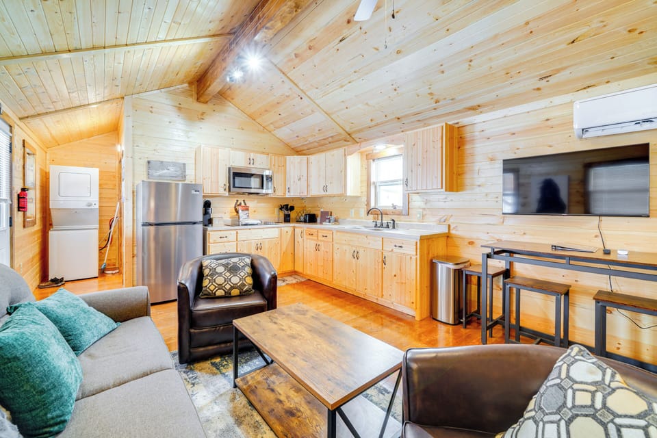 House (1 Bedroom) | Interior