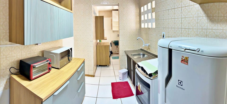 Apartment | Private kitchen | Blender, paper towels