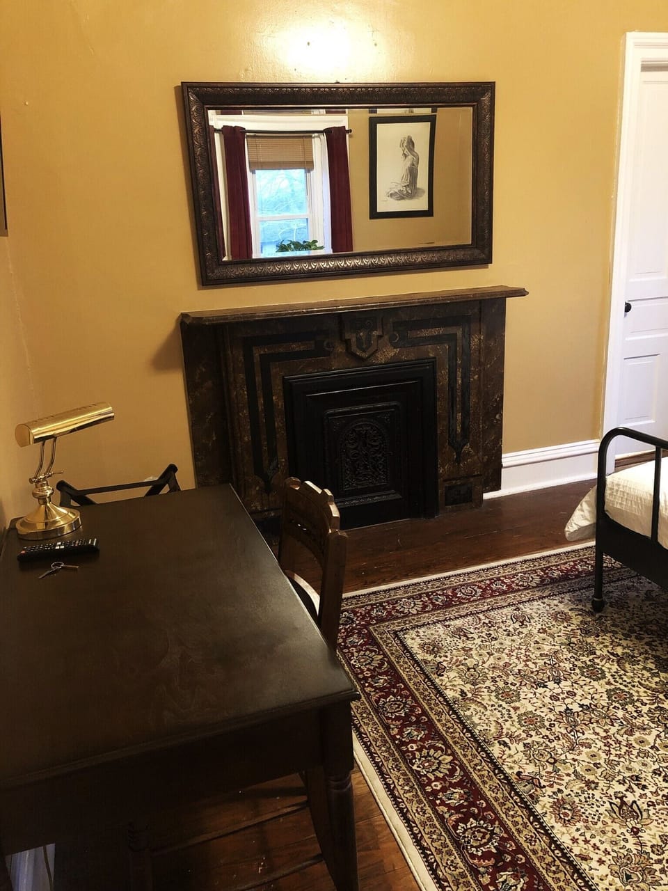 Deluxe Single Room, Garden View | Blackout drapes, iron/ironing board, free WiFi