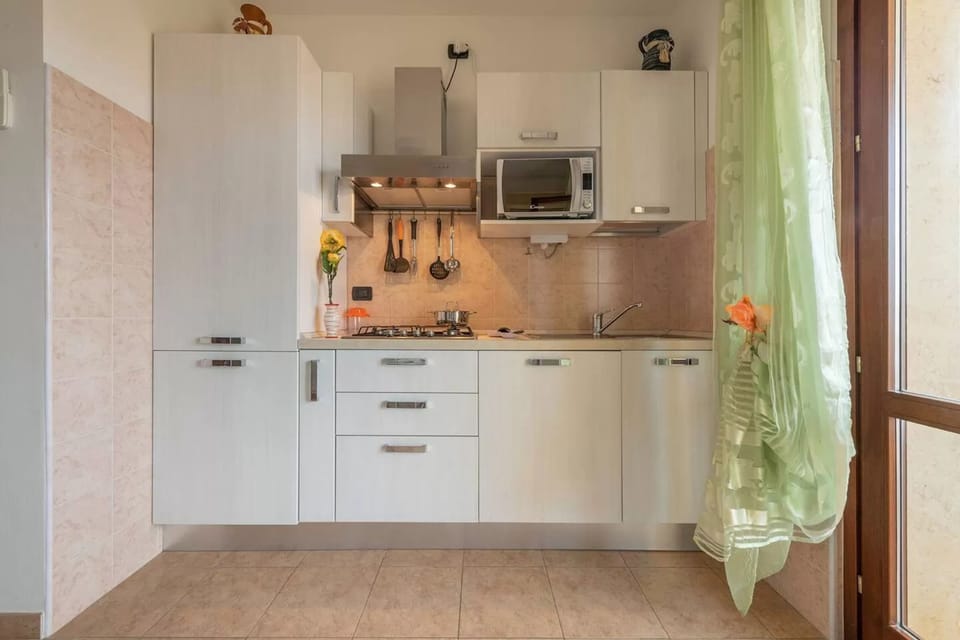 Apartment, 2 Bedrooms, Balcony | Interior