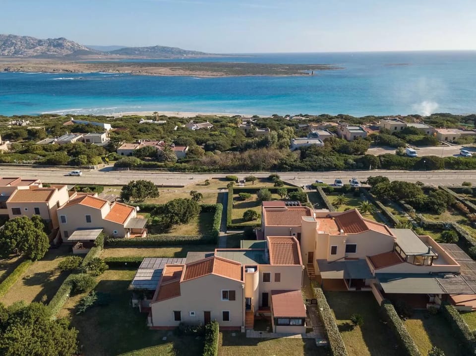 Apartment, 2 Bedrooms, Balcony, Ocean View | Aerial view