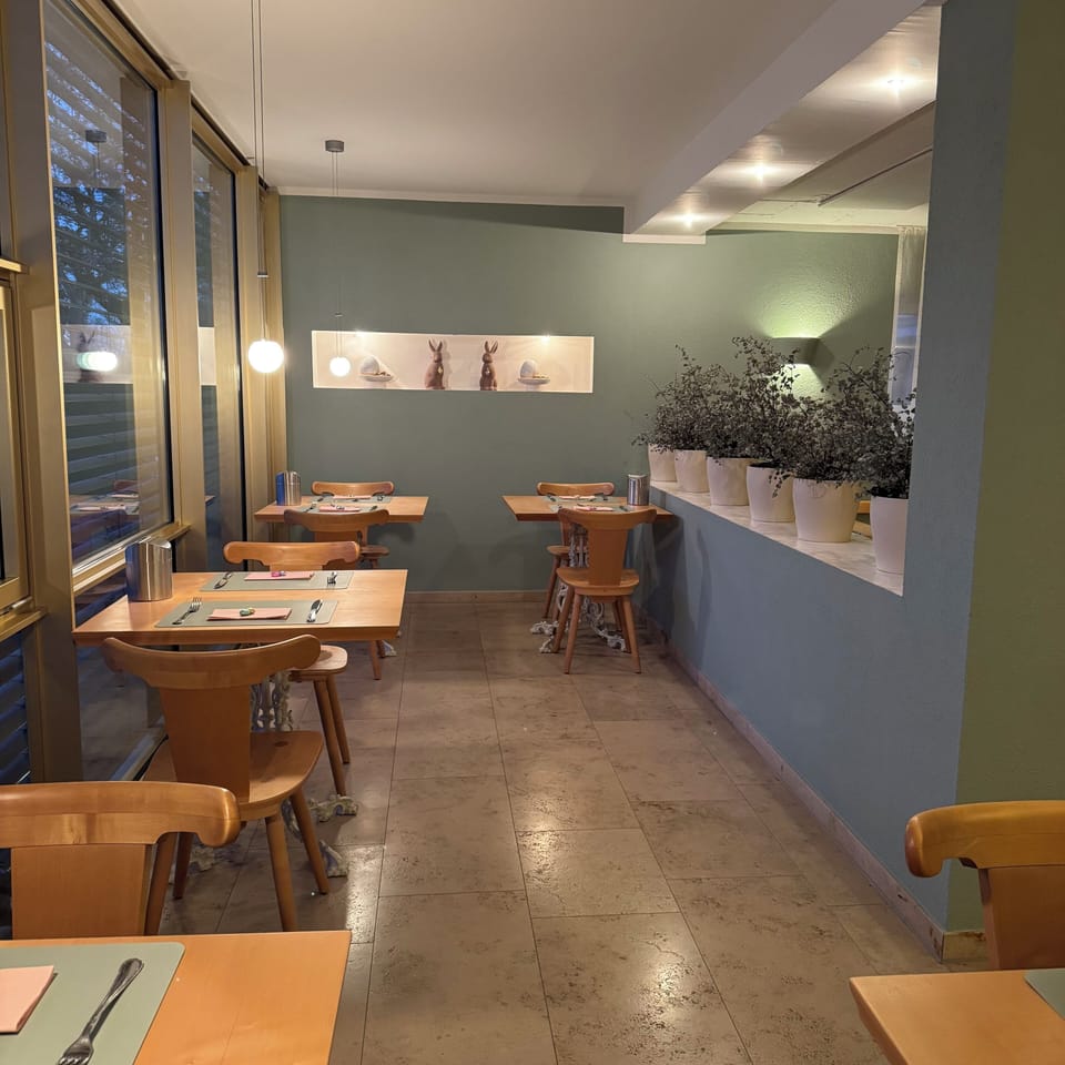 Daily buffet breakfast (EUR 15 per person)