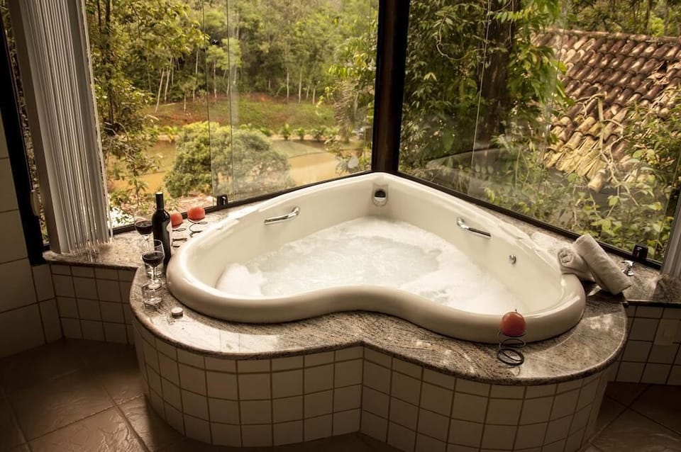 1 bedroom, desk, laptop workspace, free WiFi